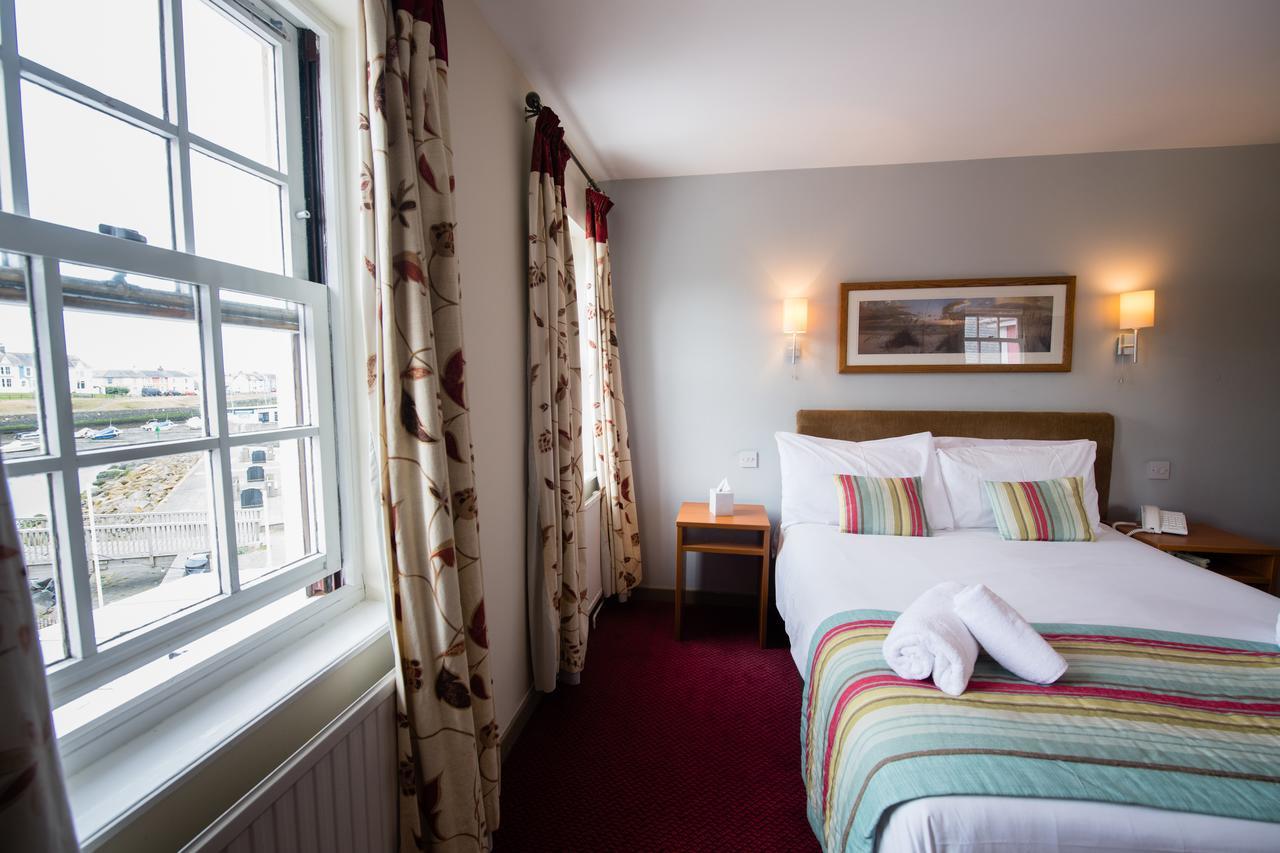 Hotel Monachty Aberaeron Exterior foto