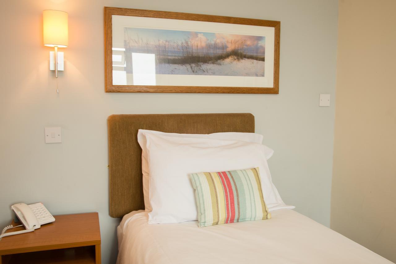 Hotel Monachty Aberaeron Exterior foto
