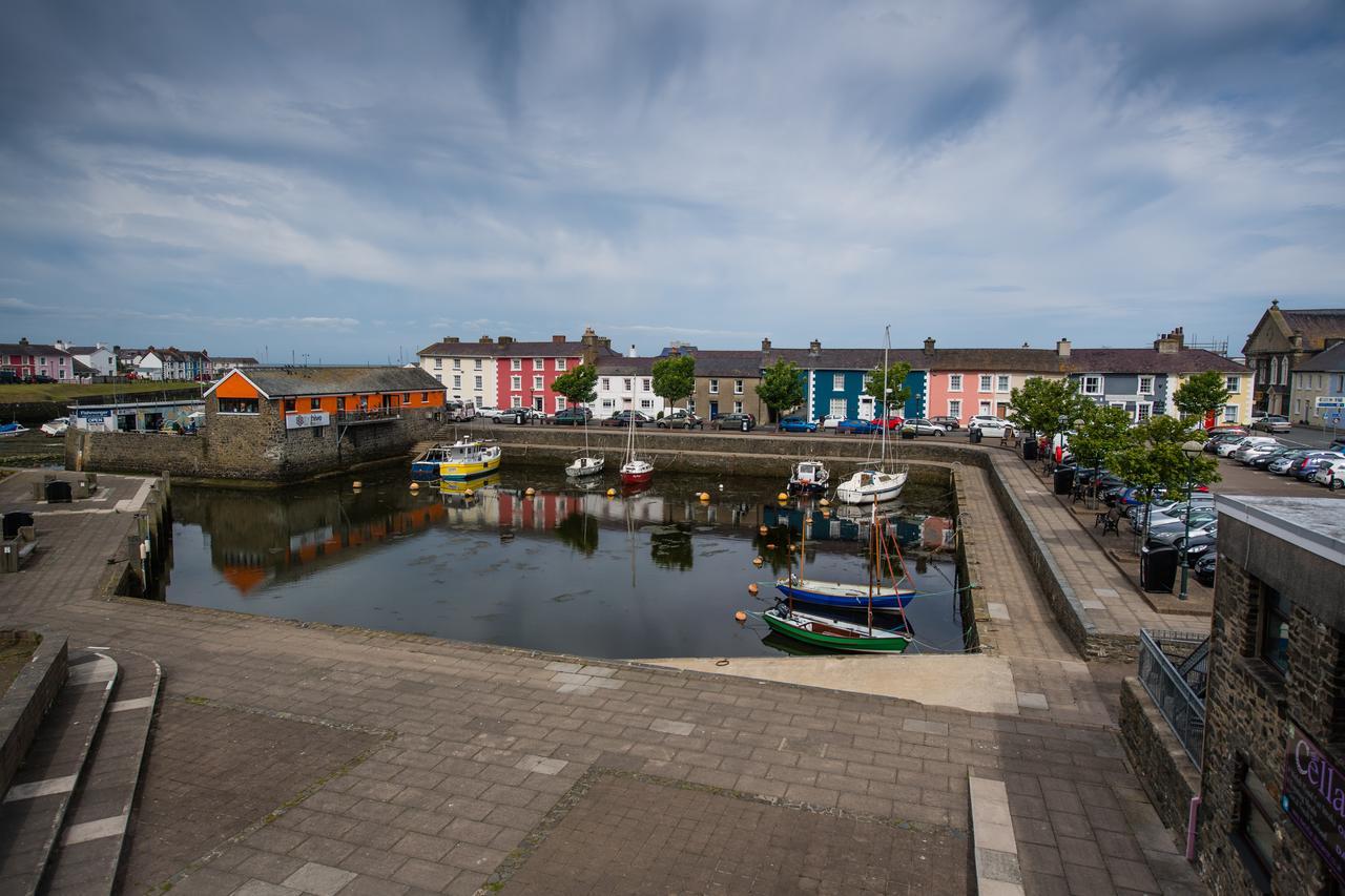 Hotel Monachty Aberaeron Exterior foto
