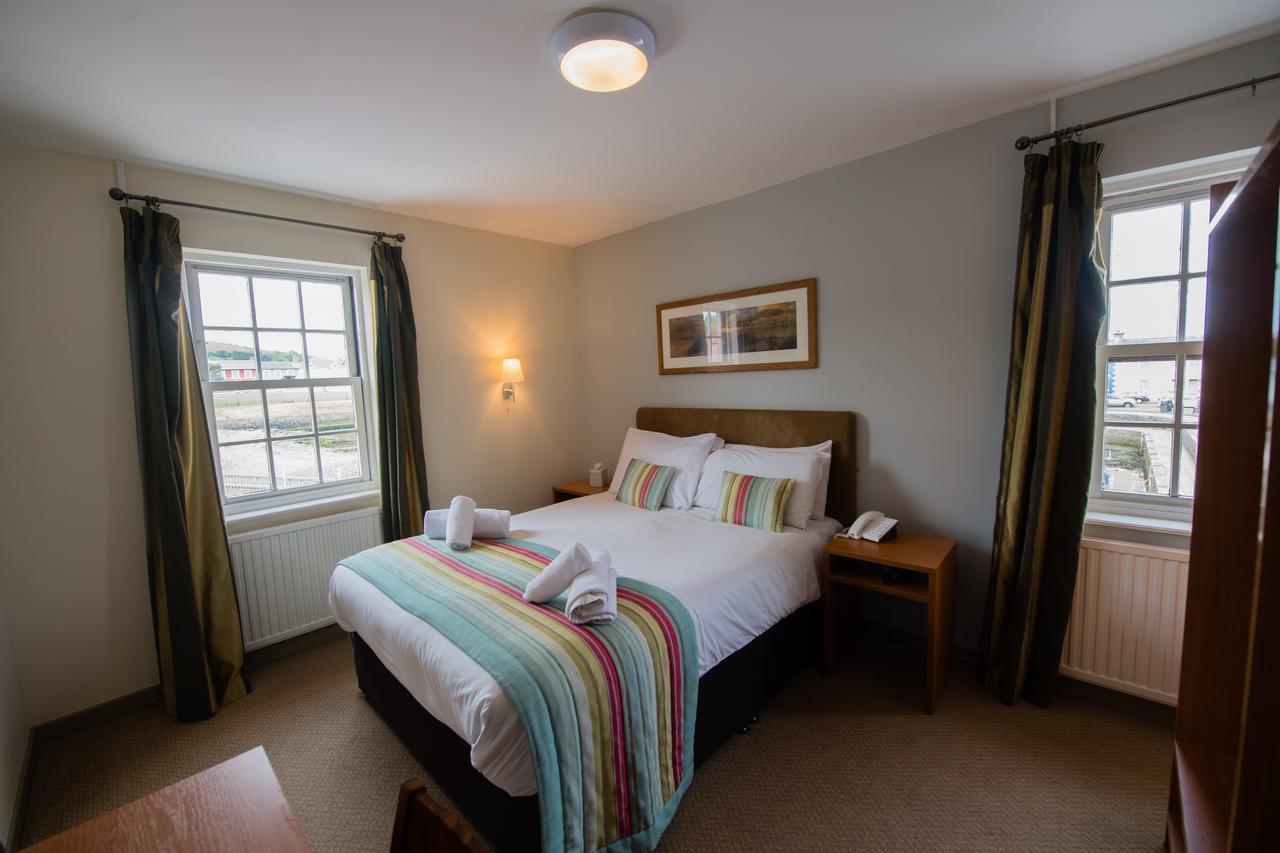 Hotel Monachty Aberaeron Exterior foto