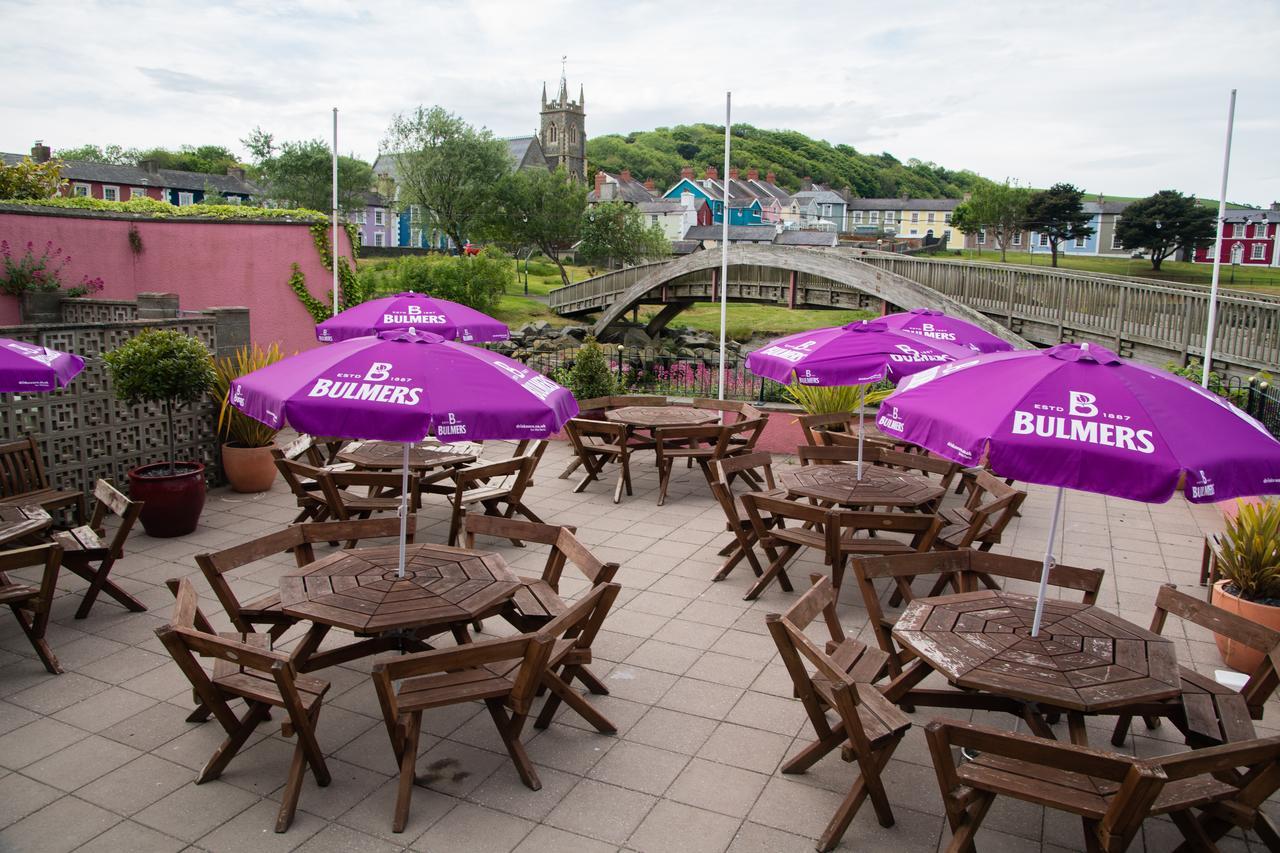 Hotel Monachty Aberaeron Exterior foto
